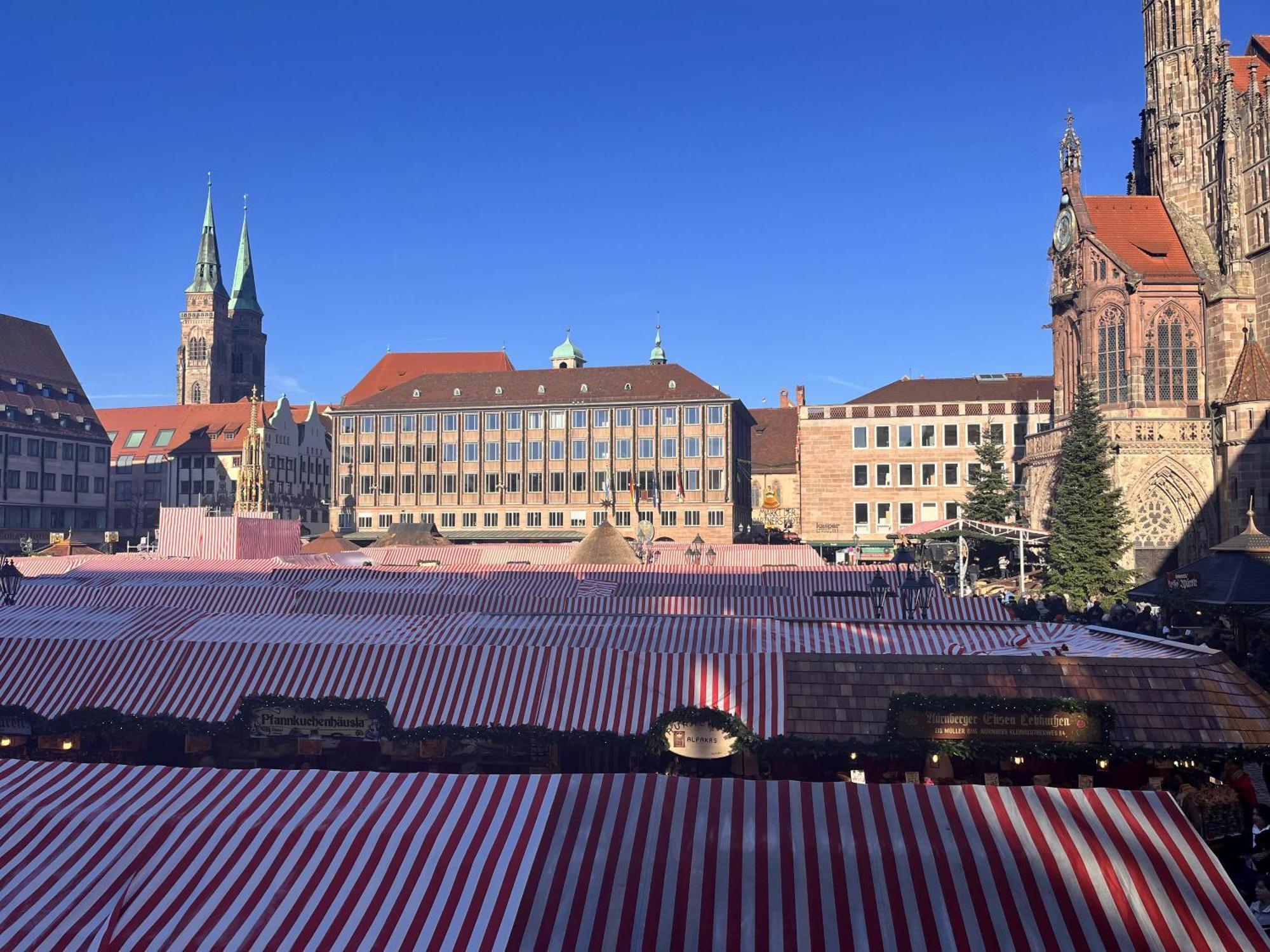 Messe- & Ferienhaus Gertraud Am Ludwigskanal, 24 H Self Check-In, Gratis Parken เวนเดิลชไตน์ ภายนอก รูปภาพ